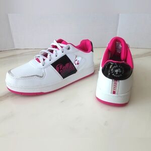 BARBIE Official Limited Edition Girls Low Top White Pink Trim Sneakers Sz 3